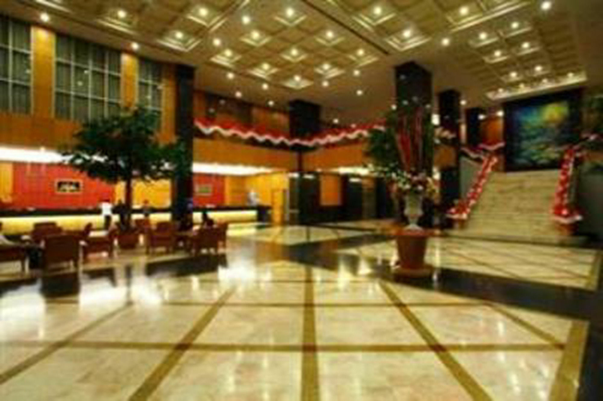 Diamond Plaza Hotel Surat Thani Exterior foto